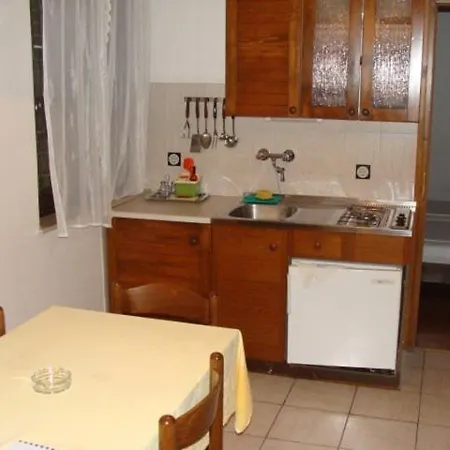 Svetina * Vodice