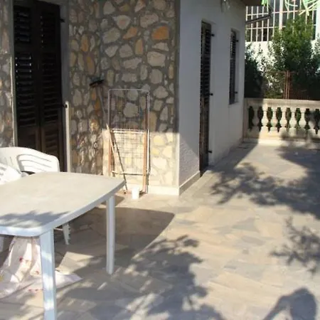 Svetina アパート