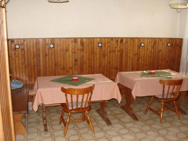 アパート Svetina *